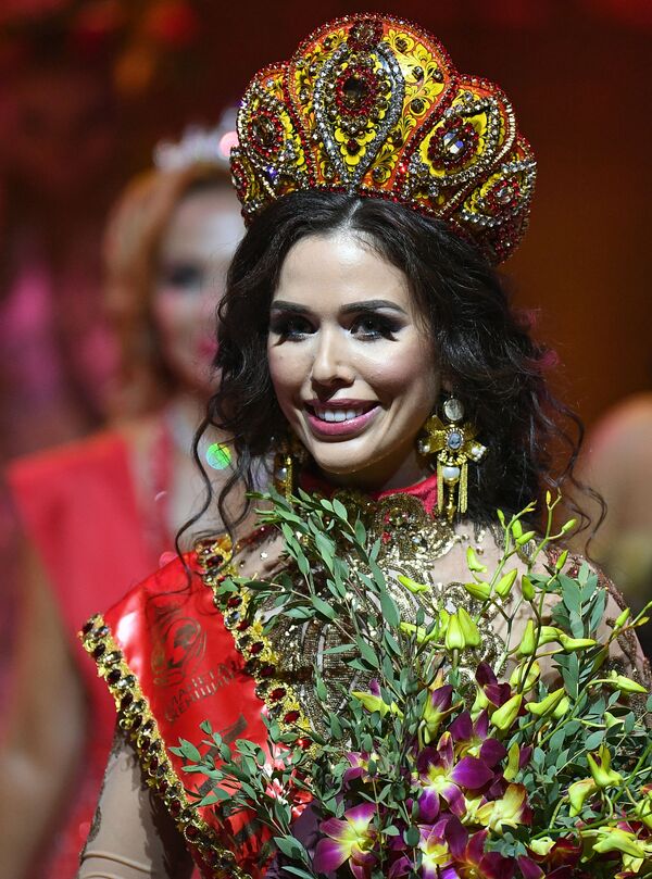 Cô Anna Telegina từ Tver trở thành người chiến thắng cuộc thi Hoa hậu Quý bà Nga - 2018. - Sputnik Việt Nam