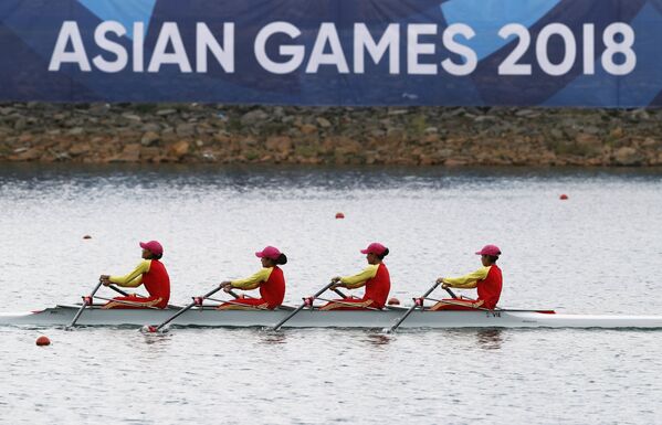 Đội tuyển rowing Việt Nam giành HCV tại ASIAD. - Sputnik Việt Nam