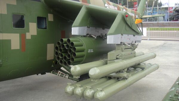 Vũ khí tên lửa trên máy bay Mi-35M - Sputnik Việt Nam