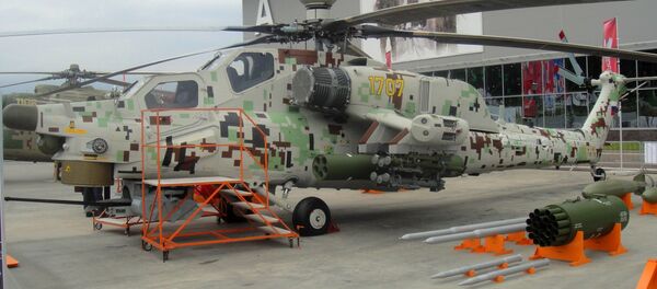 Máy bay trực thăng tấn công Mi-28 NE Thợ săn đêm tại Diễn đàn Quân đội-2018 - Sputnik Việt Nam