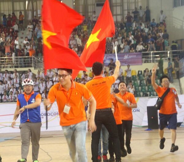 Tuyển robot Việt Nam vô địch Cuộc thi Robocon khu vực châu Á - Thái Bình Dương 2018 - Sputnik Việt Nam