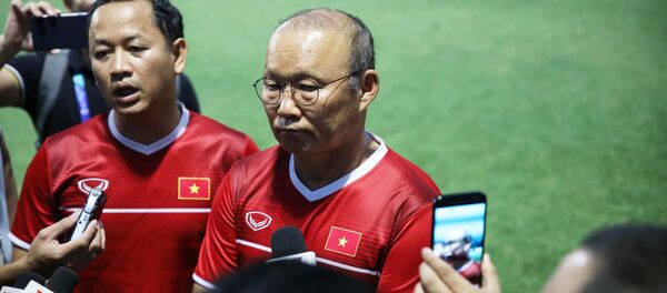 HLV đội tuyển Olympic Việt Nam Park Hang Seo. HLV đội tuyển Olympic Việt Nam Park Hang Seo. - Sputnik Việt Nam