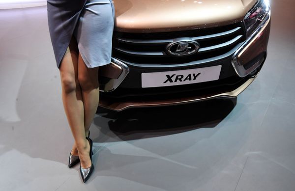 Xe Lada Xray tại Triển lãm ô tô quốc tế Matxcơva 2018 - Sputnik Việt Nam