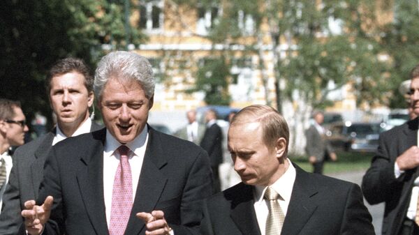 Vladimir Putin và Bill Clinton  - Sputnik Việt Nam