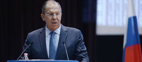 Bộ trưởng Ngoại giao Nga Sergei Lavrov phát biểu với các sinh viên tại trường MGIMO - Sputnik Việt Nam