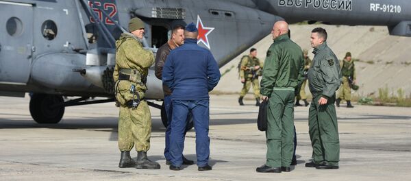 Quân nhân Nga và Serbia - Sputnik Việt Nam