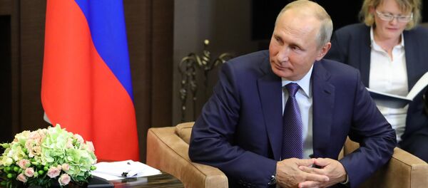 Tổng thống Nga Vladimir Putin tại cuộc gặp với Tổng bí thư Nguyễn Phú Trọng - Sputnik Việt Nam