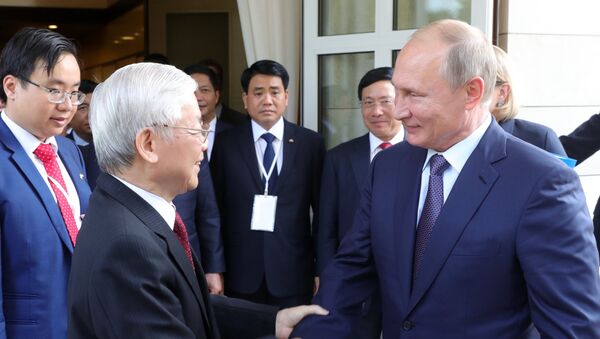 Ngày 6 tháng Chín năm 2018. Tổng bí thư Đảng Cộng sản Việt Nam Nguyễn Phú Trọng và Tổng thống Nga Vladimir Putin trong cuộc họp tại Sochi. - Sputnik Việt Nam