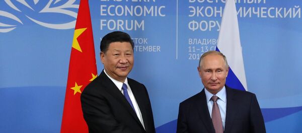 Tổng thống Nga Vladimir Putin và Chủ tịch Trung quốc Tập Cận Bình - Sputnik Việt Nam