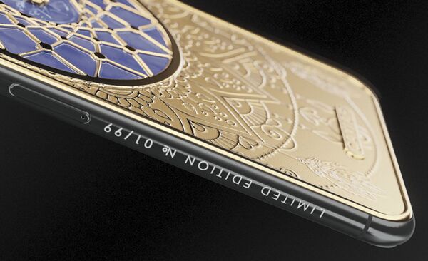 Điện thoại iPhone Xs Caviar của bộ sưu tập Bùa hộ mệnh - Sputnik Việt Nam