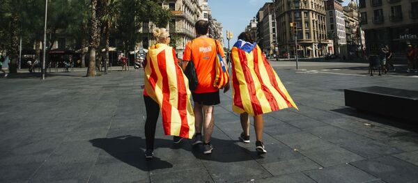 Những người tham gia hành động ở Barcelona ủng hộ Catalonia độc lập - Sputnik Việt Nam