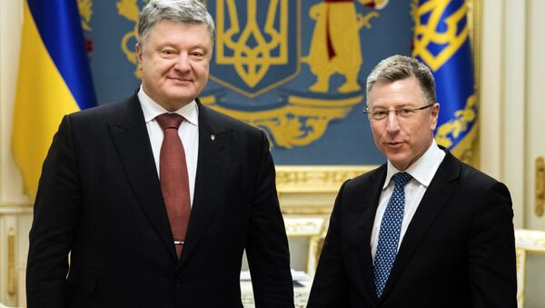 Pyotr Poroshenko và Kurt Volker - Sputnik Việt Nam