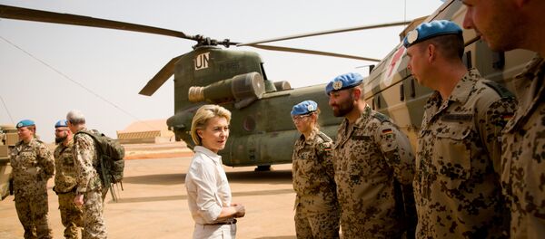 Bộ trưởng Quốc phòng Đức Ursula von der Leyen tại Mali - Sputnik Việt Nam