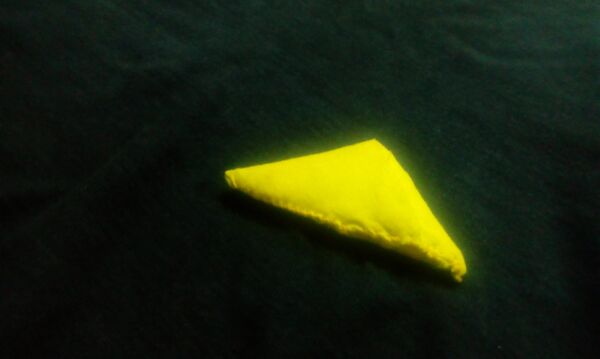 Trong ảnh: tam giác màu vàng là hijab, một linh vật bảo vệ phổ biến - Sputnik Việt Nam