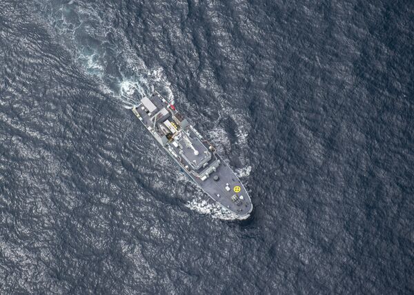 Tàu hộ vệ Hoàng gia Canada HMCS Yellowknife (MM 706). - Sputnik Việt Nam