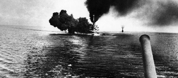 Thiết giáp hạm Schleswig-Holstein trong trận chiến - Sputnik Việt Nam