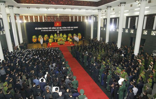 Toàn cảnh Lễ truy điệu Chủ tịch nước Trần Đại Quang. Toàn cảnh Lễ truy điệu Chủ tịch nước Trần Đại Quang. - Sputnik Việt Nam