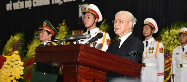 Tổng Bí thư Nguyễn Phú Trọng, Trưởng Ban Lễ tang đọc lời điếu. - Sputnik Việt Nam