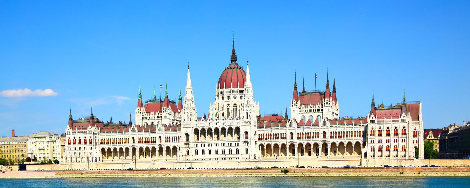 Tòa nhà Quốc hội tại Budapest, Hungary - Sputnik Việt Nam, 1920, 22.04.2025