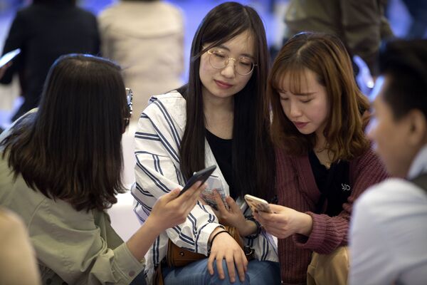 Tại sao dịch vụ thanh toán của Trung Quốc cần đối thủ cạnh tranh nước ngoài? Tại sao dịch vụ thanh toán của Trung Quốc cần đối thủ cạnh tranh nước ngoài? - Sputnik Việt Nam