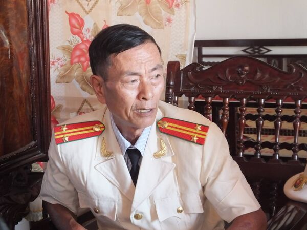 Trung tá Tĩnh kể lại phút giây gặp Chủ tịch nước Trung tá Tĩnh kể lại phút giây gặp Chủ tịch nước - Sputnik Việt Nam