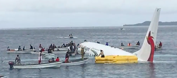 Có 4 công dân Việt Nam trong vụ máy bay lao thẳng xuống biển tại Micronesia - Sputnik Việt Nam