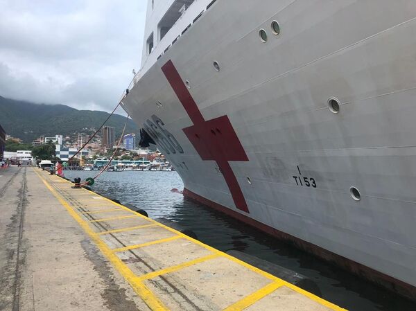 Tàu bệnh viện Trung Quốc “Peace Ark” (He Ping Fang Zhou) ở Venezuela - Sputnik Việt Nam