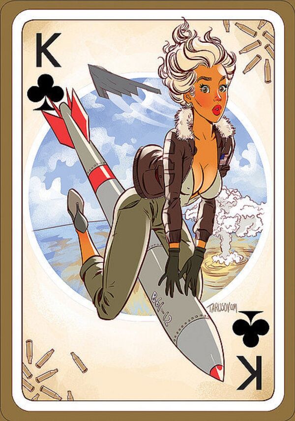 Những lá bài-thẻ trò chơi - sản phẩm thiết kế của họa sĩ Andrei Tarusov từ nước Nga - Sputnik Việt Nam