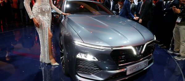 Xe VinFast Lux A2.0 tại Paris Motor Show, Pháp Xe VinFast Lux A2.0 tại Paris Motor Show, Pháp - Sputnik Việt Nam