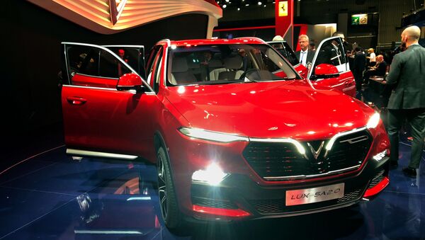 Xe Vinfast SUV tại Paris Auto Show - Sputnik Việt Nam