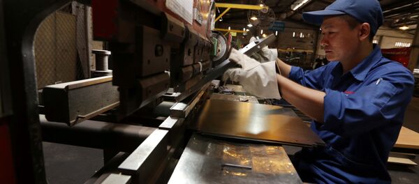 Xưởng đột dập sản phẩm của Công ty Xuân Hòa (Vĩnh Phúc). - Sputnik Việt Nam