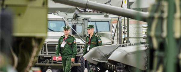 Các binh sĩ tại Triển lãm Quân đội Nga - Ngày mai trong khuôn khổ Diễn đàn Kỹ thuật-Quân sự Quốc tế Quân đội-2018 lần thứ IV ở Kubinka - Sputnik Việt Nam