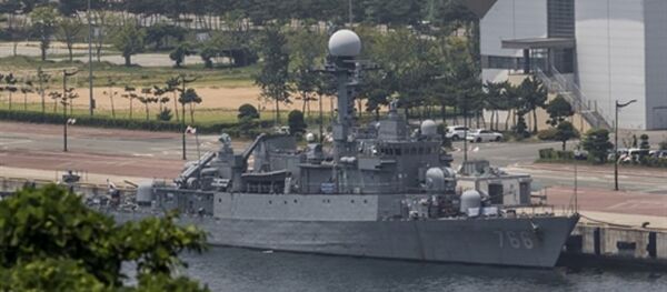 àu hộ vệ đa năng Jinhae thuộc phân lớp Pohang Flight IV đang trong tình trạng bảo quản àu hộ vệ đa năng Jinhae thuộc phân lớp Pohang Flight IV đang trong tình trạng bảo quản - Sputnik Việt Nam