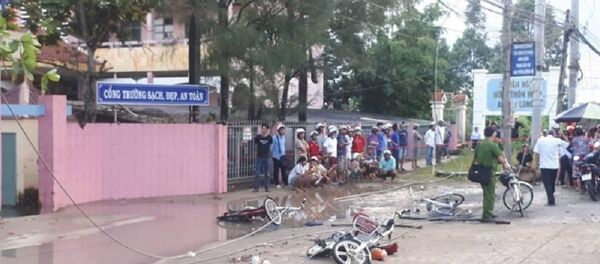 Đứt dây điện trung thế ở Long An, 2 học sinh tử vong - Sputnik Việt Nam