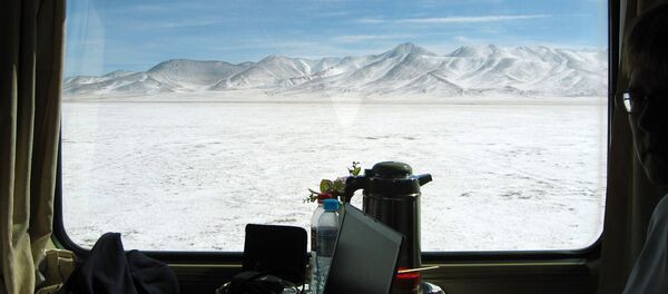 Tàu từ Bắc Kinh đến Lhasa, Tây Tạng Tàu từ Bắc Kinh đến Lhasa, Tây Tạng - Sputnik Việt Nam