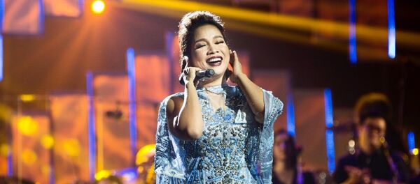 Ca sỹ Mỹ Linh - Sputnik Việt Nam