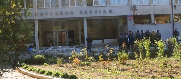 Vụ nổ bom trong trường Cao đẳng Kerch - Sputnik Việt Nam