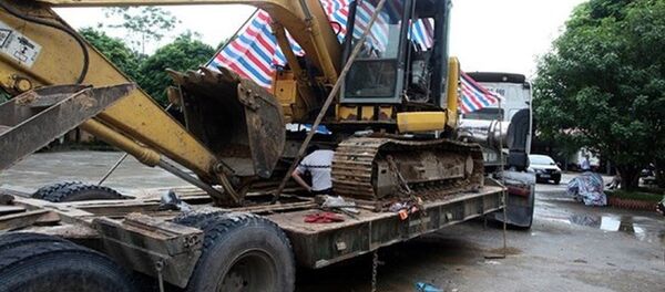 các đối tượng giấu 198 bánh heroin trong máy xúc các đối tượng giấu 198 bánh heroin trong máy xúc - Sputnik Việt Nam