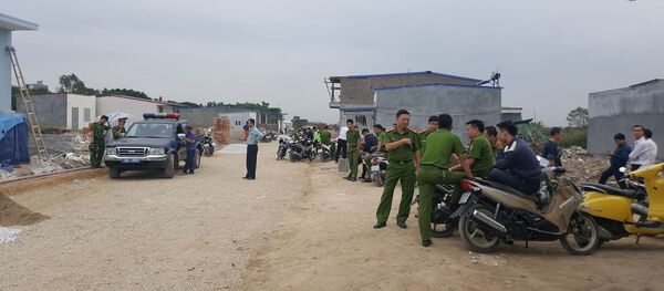 Lực lượng chức năng sáng nay ra quân tại khu đất bị lấn chiếm Lực lượng chức năng sáng nay ra quân tại khu đất bị lấn chiếm - Sputnik Việt Nam