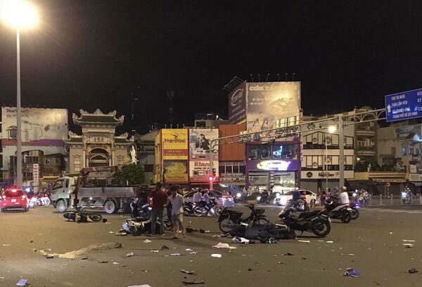 TP.Hồ Chí Minh: Xe ô tô gây tai nạn làm một người chết và nhiều người bị thương - Sputnik Việt Nam