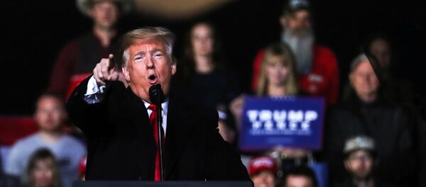 U.S. President Donald Trump speaks during a campaign rally in Montana - Sputnik Việt Nam