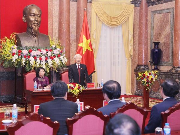 Tổng Bí thư, Chủ tịch nước Nguyễn Phú Trọng phát biểu tại buổi làm việc với lãnh đạo, cán bộ, nhân viên Văn phòng Chủ tịch nước.  - Sputnik Việt Nam