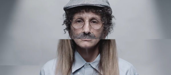 Кадр из видео о маскировке агентов ЦРУ США - Sputnik Việt Nam