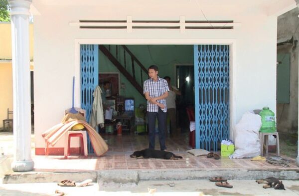 Nhà bà H. nuôi rất nhiều chó nhưng kẻ trộm vào nhà không ai hay - Sputnik Việt Nam