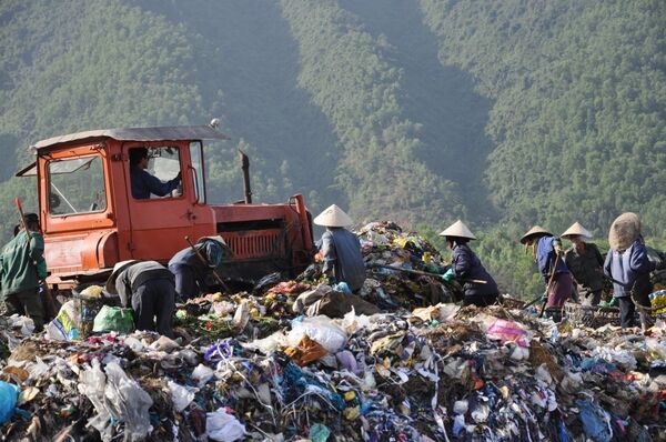 Đông Nam Á quyết tâm không là “bãi rác khổng lồ” của các nước giàu Đông Nam Á quyết tâm không là “bãi rác khổng lồ” của các nước giàu - Sputnik Việt Nam