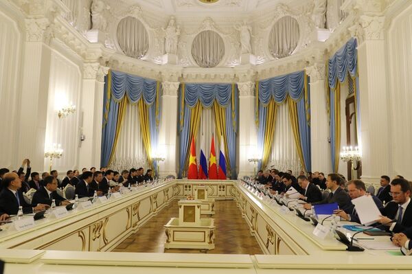 Khóa họp lần thứ 21 Ủy ban liên Chính phủ Việt – Nga về hợp tác kinh tế - thương mại và khoa học – kỹ thuật - Sputnik Việt Nam