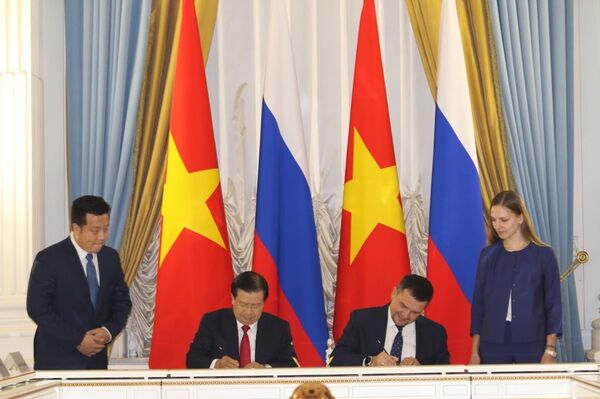 Khóa họp lần thứ 21 Ủy ban liên Chính phủ Việt – Nga về hợp tác kinh tế - thương mại và khoa học – kỹ thuật - Sputnik Việt Nam