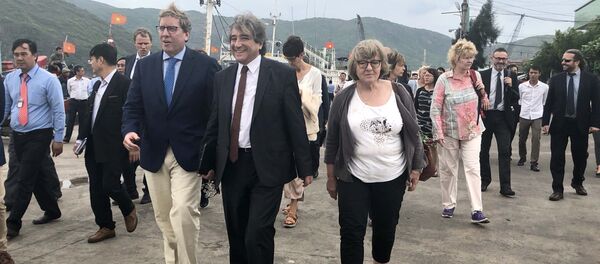 Đoàn Ủy ban Nghề cá của Nghị viện châu Âu kiểm tra cảng cá Quy Nhơn. Đoàn Ủy ban Nghề cá của Nghị viện châu Âu kiểm tra cảng cá Quy Nhơn. - Sputnik Việt Nam