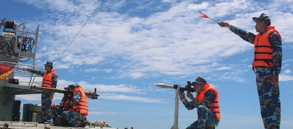 Huấn luyện bắn đạn thật trên biển ở Hải đội 311, Lữ đoàn 161, Vùng 3 Hải quân. - Sputnik Việt Nam