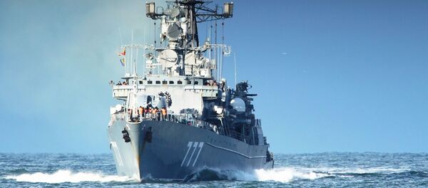 Tàu tuần tra Yaroslav Thông Thái trở về sau khi thực hiện nhiệm vụ trực chiến tại Địa Trung Hải - Sputnik Việt Nam